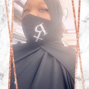 Meet your Posher, Sakinah
